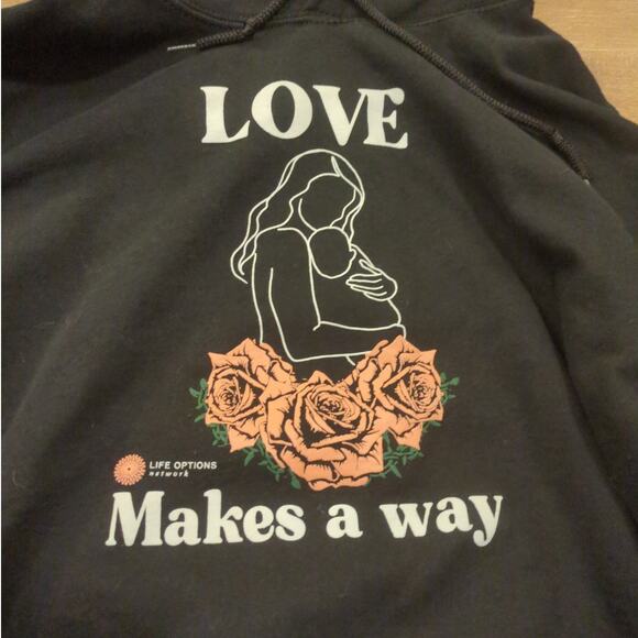 Love Makes A Way Adult XL Hoodie Sweatshirt Mother Child Mom Roses Skater Punk - Picture 2 of 6